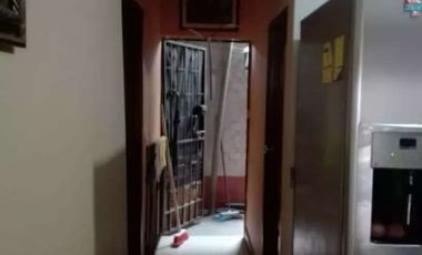 Venta de Casa de 2 pisos en Coop. JAIME ROLDOS AGUILERA