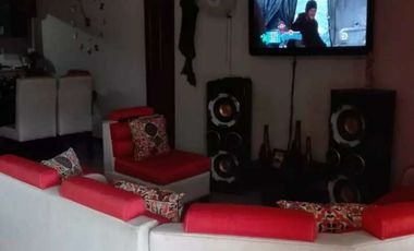 Venta de Casa de 2 pisos en Coop. JAIME ROLDOS AGUILERA