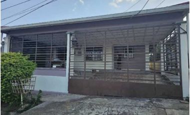 ALQUILO CASA EN LA CHORRERA SEMI AMOBLADA VILLA DE NAZARETH 3R