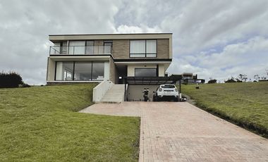 casa en venta en yerbabuena (via chia). Cod V1400949