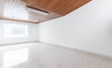 oficina en arriendo en santa paula. Cod A5872