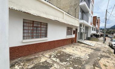 casa en venta en urbanizacion balmoral. Cod V14046