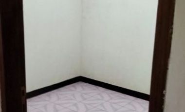 Disewakan Rumah 1,5 Lantai di Babatan Indah, Surabaya