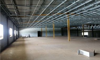 GALPON INDUSTRIAL +LOCAL + OFICINAS CARRETERA PANAMERICANA PACORA