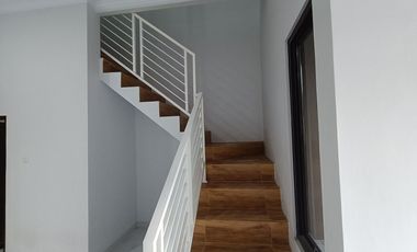 Rumah SHM 2 Lt Siap KPR 15 menit ke RS Citra Harapan J-38656