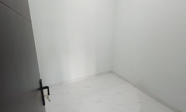 Rumah SHM 2 Lt Siap KPR 15 menit ke RS Citra Harapan J-38656