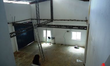 bodega en venta en el poblado. Cod V5073
