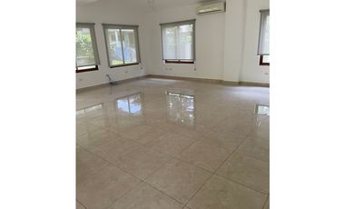 Se VENDE / ALQUILA Casa en Senderos Camino Cruce