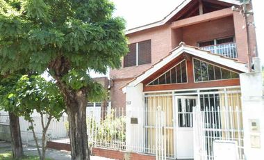 Chalet en venta en Burzaco Este