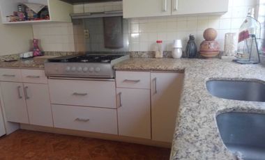 Renta de departamento en avenida principal, Vista Hermosa Cuernavaca