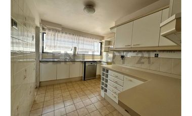 Departamento grande en sector sur