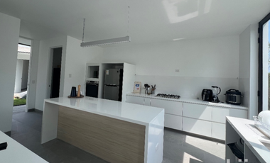 ESPECTACULAR CASA DE PLAYA EN VENTA , ASIA GOLF CLUB