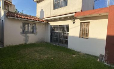 Venta casa 3 ambientes con quincho en Bernal