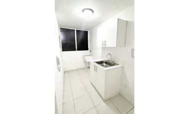 VENTA DE APARTAMENTO CON PATIO EN $78,000  #519