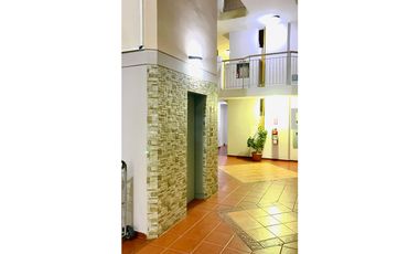 VENTA DE APARTAMENTO CON PATIO EN $78,000  #519