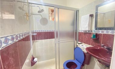 VENTA CASA ESQUINERA EN PIEDECUESTA CERCA AL PARQUE PRINCIPAL COD:409