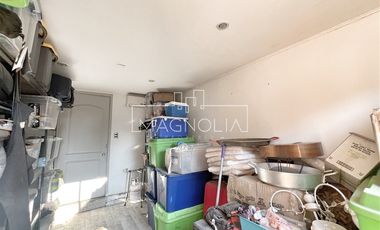 EN VENTA 4D+4B + SERVICIOS, CERCANA A DUNALASTAIR Y LINCOLN
