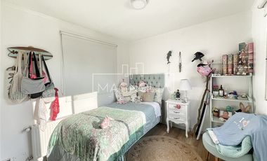 EN VENTA 4D+4B + SERVICIOS, CERCANA A DUNALASTAIR Y LINCOLN
