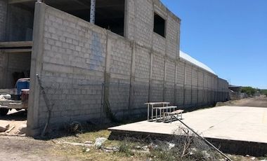 EL JOFRE 3,000 MTS DE TERRENO 500 MTS DE CONSTRUCCION AVANCE 75%