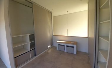 Neuquen. Centenario Venta Casa nueva 2 dormitorios en dos plantas BÂ° Costa Rio