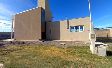 Neuquen. Centenario Venta Casa nueva 2 dormitorios en dos plantas BÂ° Costa Rio