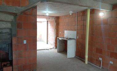 casa en venta en manzanares. Cod V121802