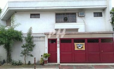 Peaceful Townhouse in Scout Area for Sale near Mindanao Avenue PH1089