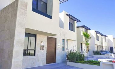 Casa de Tres Recámaras en el Querétaro Moderno 