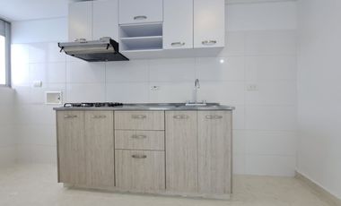 apartamento en arriendo en prados del este. Cod A25919