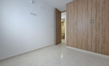 apartamento en arriendo en prados del este. Cod A25919