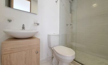 apartamento en arriendo en prados del este. Cod A25919