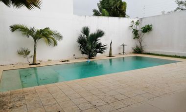 VENTA RESIDENCIA🏠 DE 4 RECÁMARAS🛏️  EN PORTO ALEGRE, PRIVADA AL NORTE DE MERIDA, YUCATAN