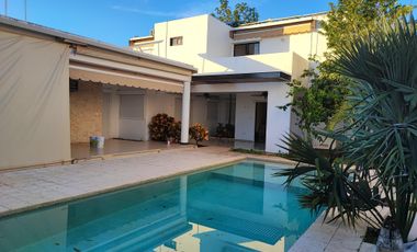 VENTA RESIDENCIA🏠 DE 4 RECÁMARAS🛏️  EN PORTO ALEGRE, PRIVADA AL NORTE DE MERIDA, YUCATAN