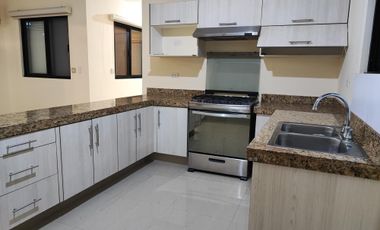 VENTA RESIDENCIA🏠 DE 4 RECÁMARAS🛏️  EN PORTO ALEGRE, PRIVADA AL NORTE DE MERIDA, YUCATAN