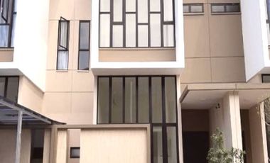 Disewakan Rumah 3 Lantai Dalam Cluster ASYA @Jakarta Garden City