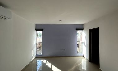 CASA EN VENTA EN TABASCO 2000 EN EXCELENTE UBICACION
