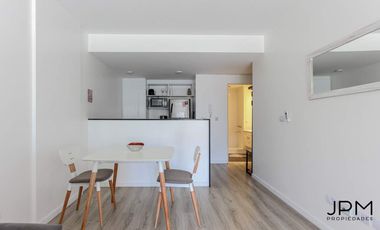 Muy luminoso Alquiler Temporario Gran Monoambiente C/balcón y Lavarropas