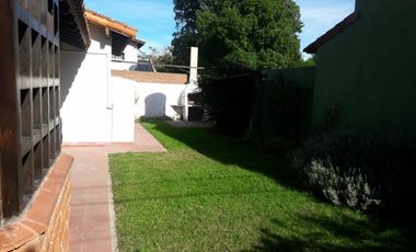 EXCELENTE CHALET EN VENTA MUY BIEN UBICADO EN LA CIUDAD DE MIRAMAR