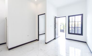 Rumah Siap Huni 14 Menit ke Pintu Tol Jatikarya 2 Bebas Banjir J-46822