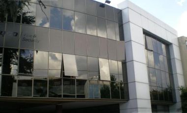 Alquiler de oficina de 140 m2 en San Isidro