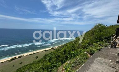 TANAH VIEW LAUT DI PANTAI NYANGNYANG ULUWATU BADUNG, BALI