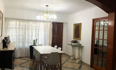 Chalet en venta en Quilmes Oeste
