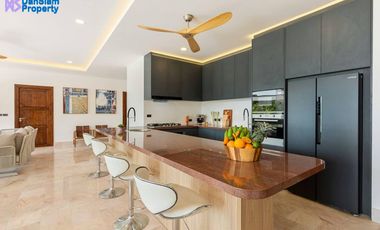 Exclusive 5-Bedroom Samui Sea-view Villa in Lamai