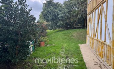 finca en arriendo en guarne. Cod A65577