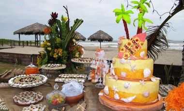 Las Valentinas, Alquiler de Local para Bodas al pie del mar en Playas Villamil