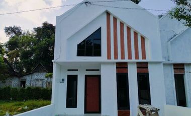 RUMAH MURAH, MODERN MINIMALIS DEKAT EXIT TOL PRAMBANAN,KLATEN
