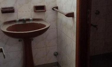 Galpón en  venta zeballos 4300 villa dominico