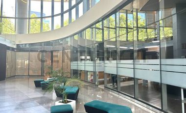 ARRIENDO LOCAL COMERCIAL PARQUE TITANIUM