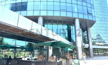 ARRIENDO LOCAL COMERCIAL PARQUE TITANIUM