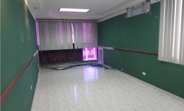 VENTA PLAZA COMERCIAL EN OBARRIO 2 NIVELES 800 M2